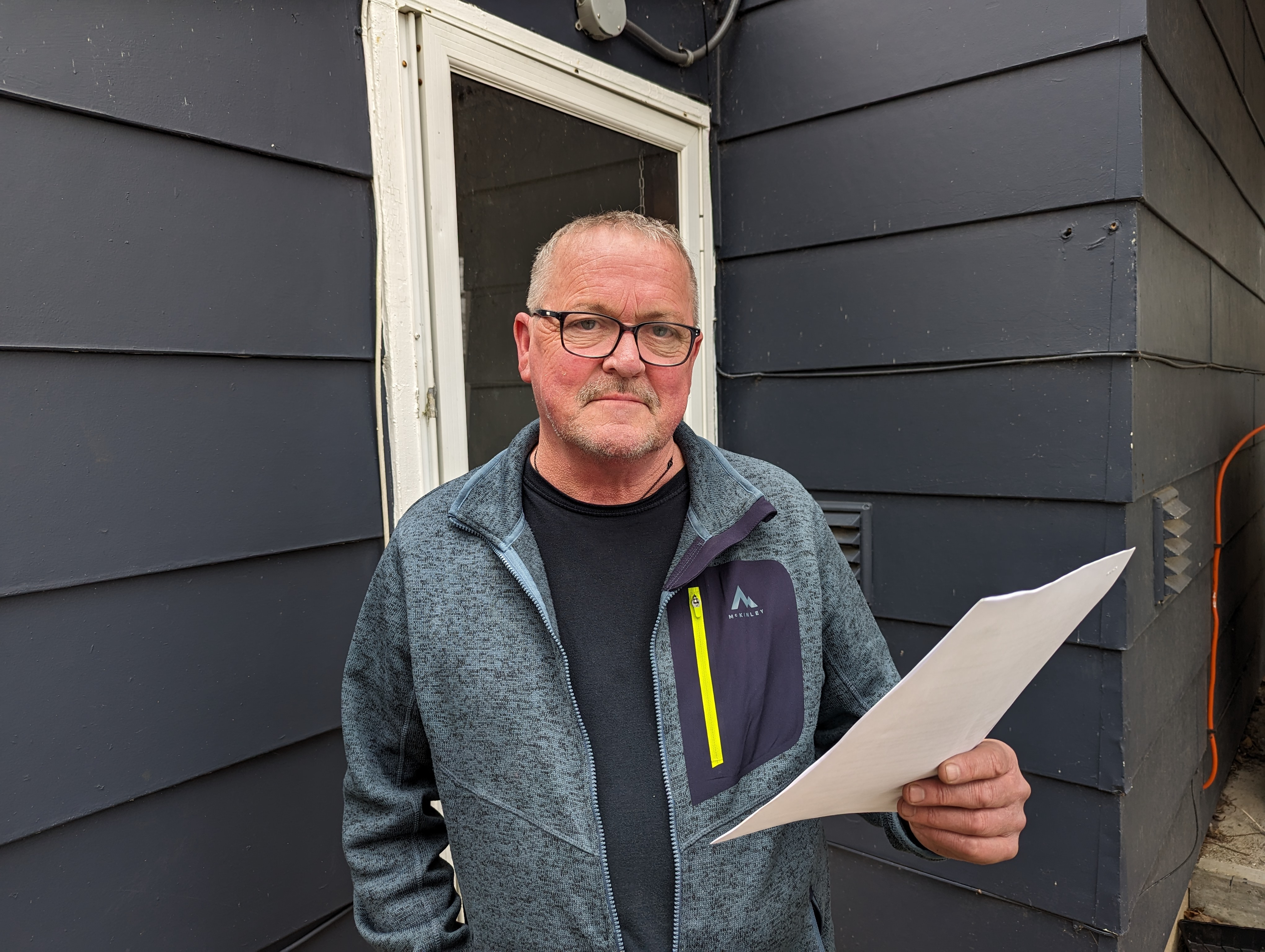 A Nova Scotia senior and the ‘terrible stress’ of moving during a housing crisis
