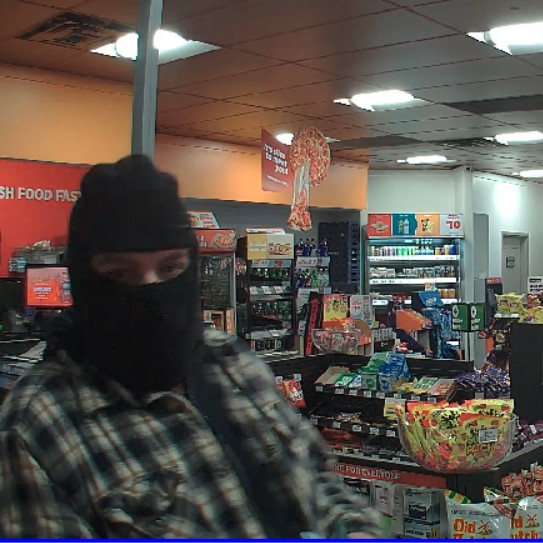 RCMP ask for public’s help after armed robbery in Selkirk, Man. - image