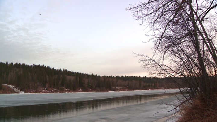 Една жена все още е в неизвестност след като е