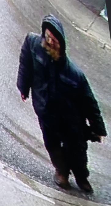 Мъж е обвинен в опит за убийство след намушкване с