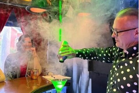 Искане за лицензиран двор в района се връща в градския