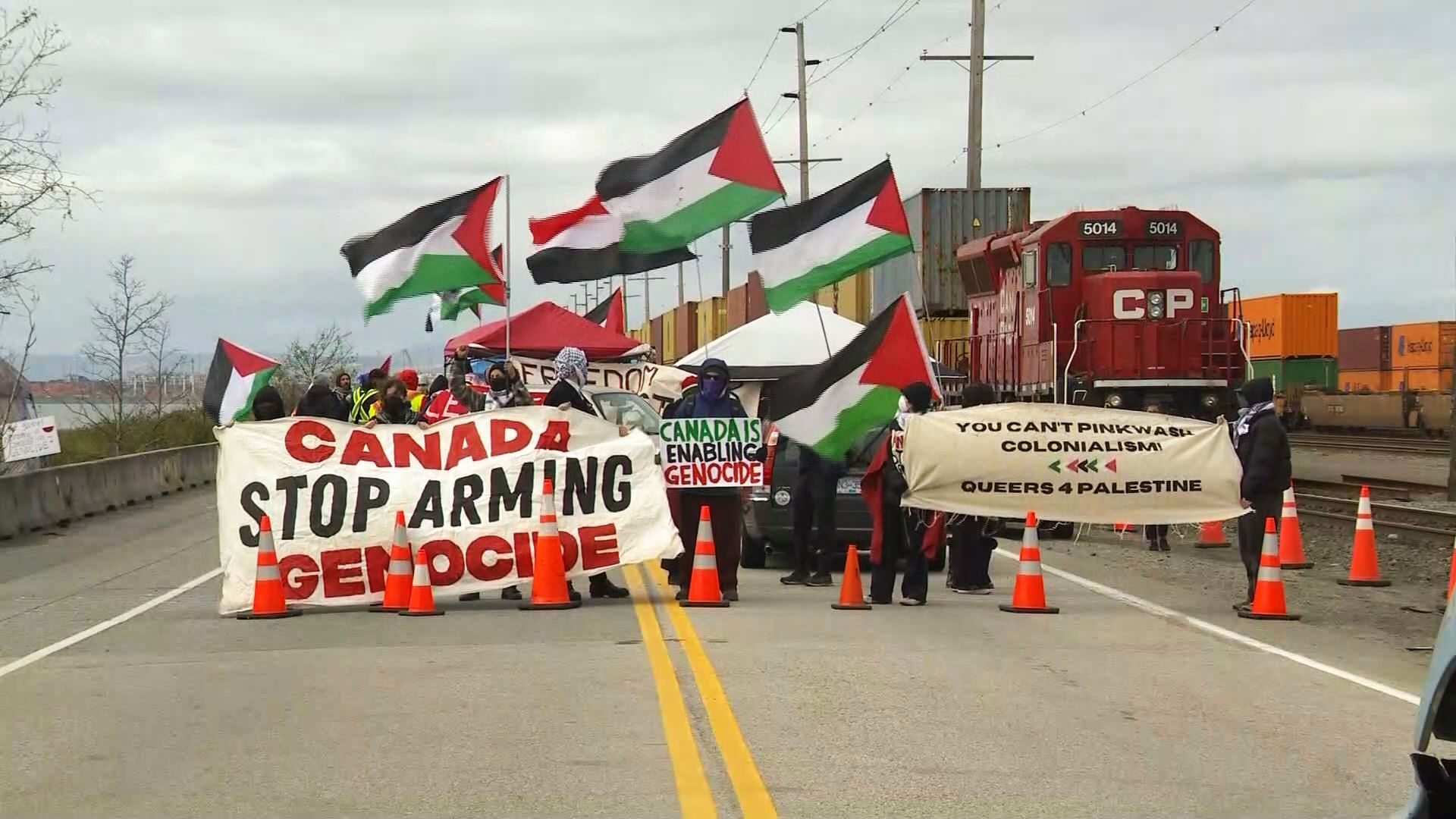 Pro-Palestinian protest shuts down Deltaport