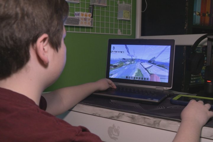 B.C. program uses video game Minecraft to help children process grief