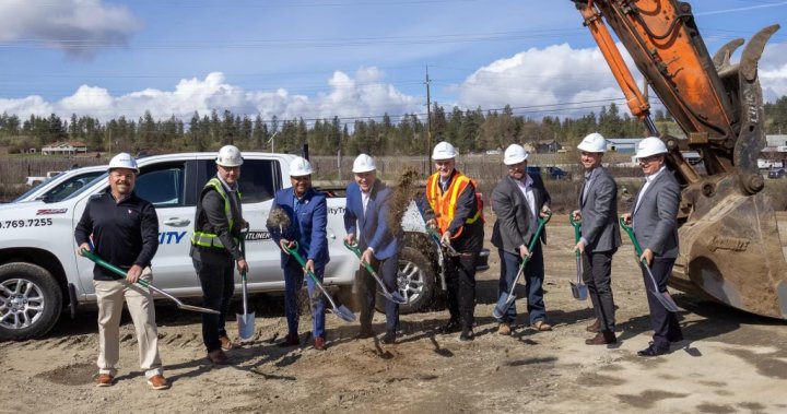 Нов център за камиони с нулеви емисии в Келоуна, Британска Колумбия прави първа копка в YLW