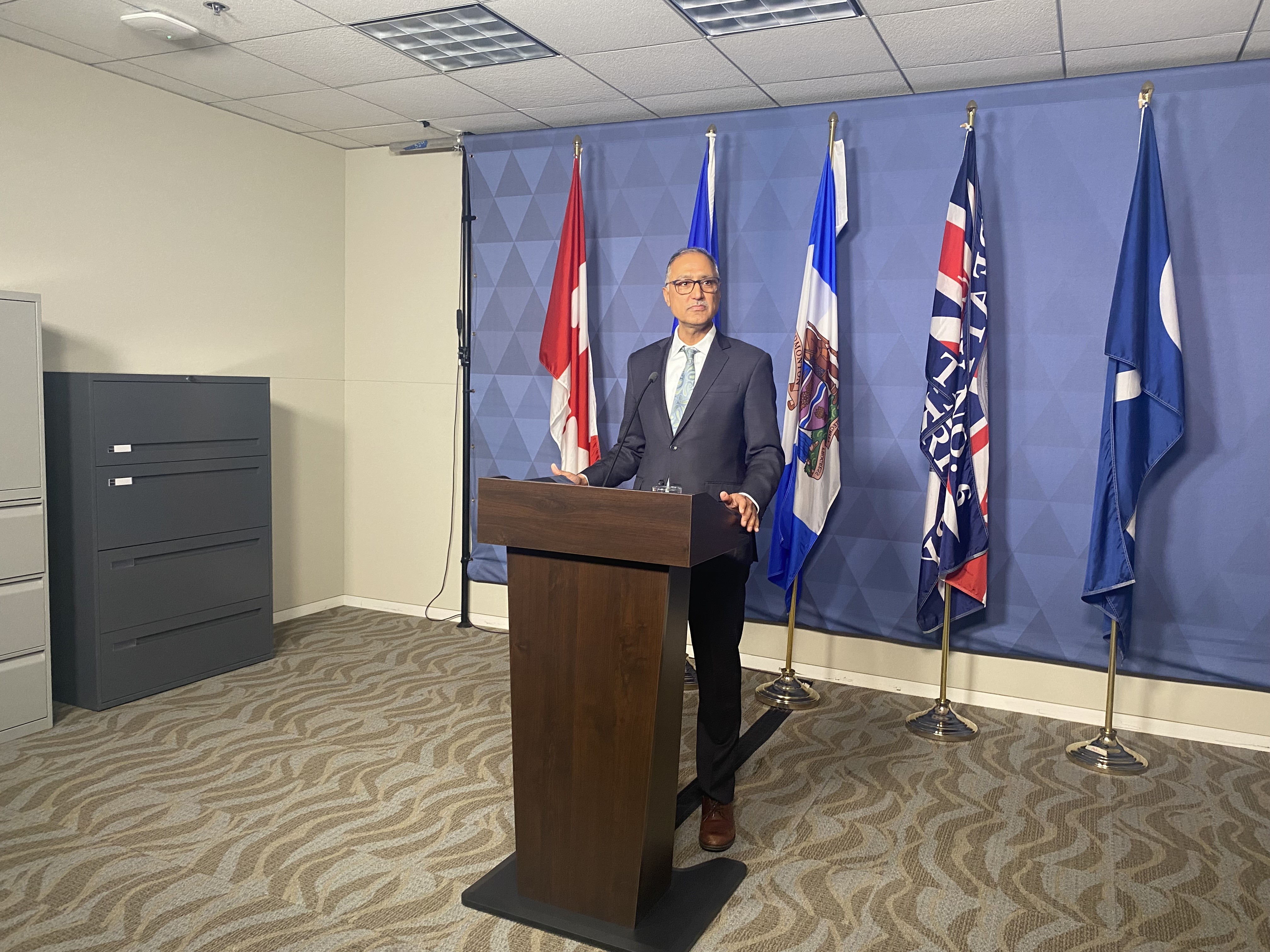 Кметът Амарджит Сохи казва че десетилетия пренебрегване от страна на