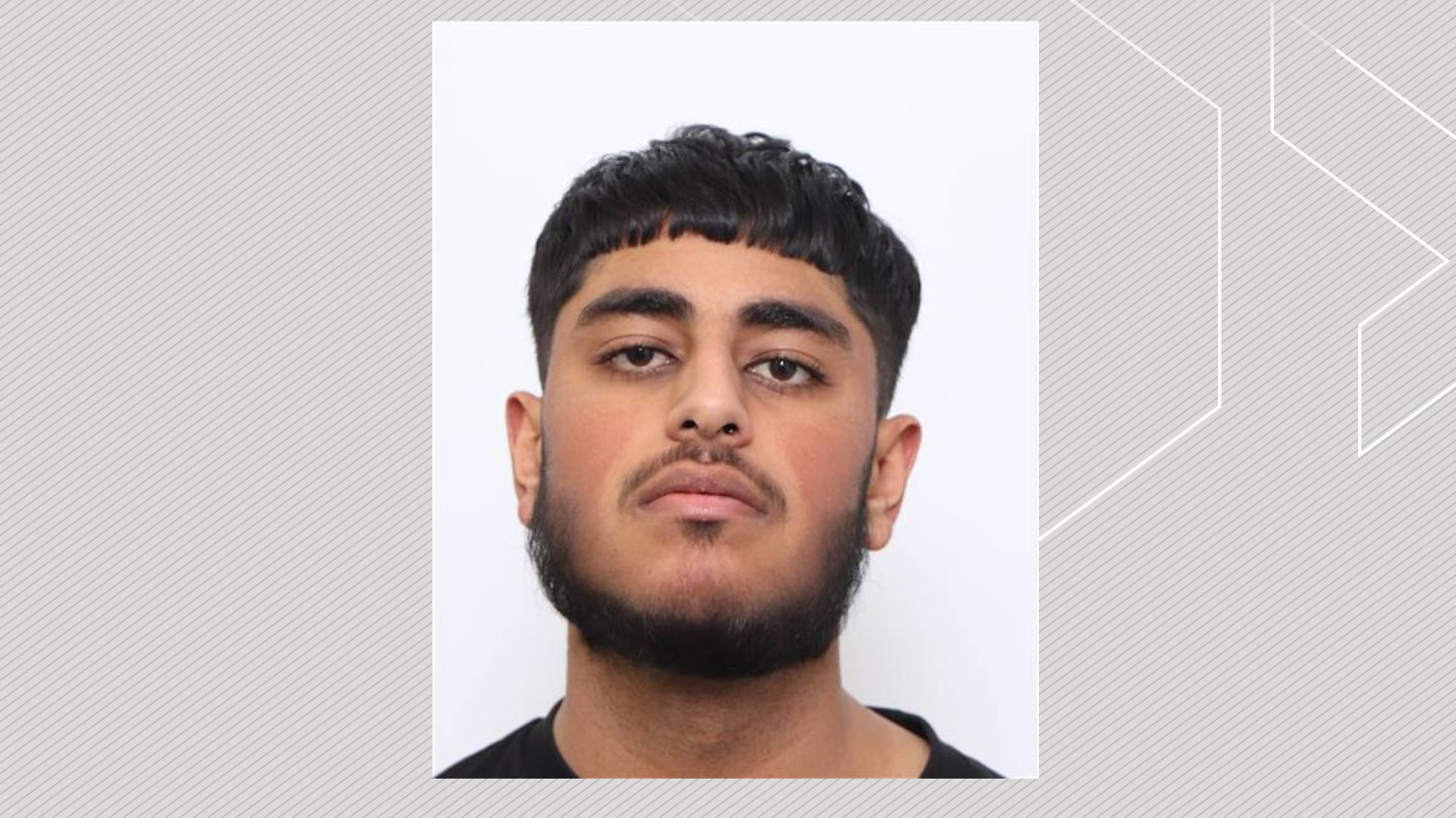 Издадени са заповеди за цяла Канада за 19 годишен мъж за