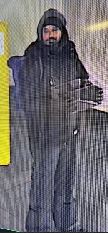 Мъж нападна и заплаши да убие жена която се разхождаше