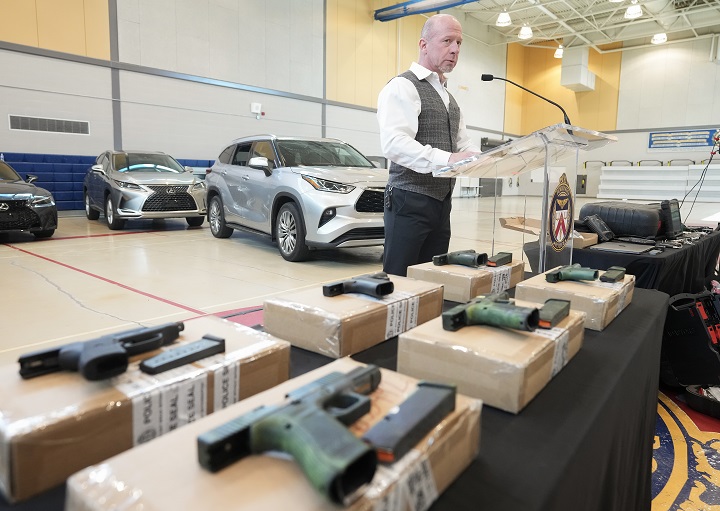 Тъй като районът на Торонто е изправен пред криза с