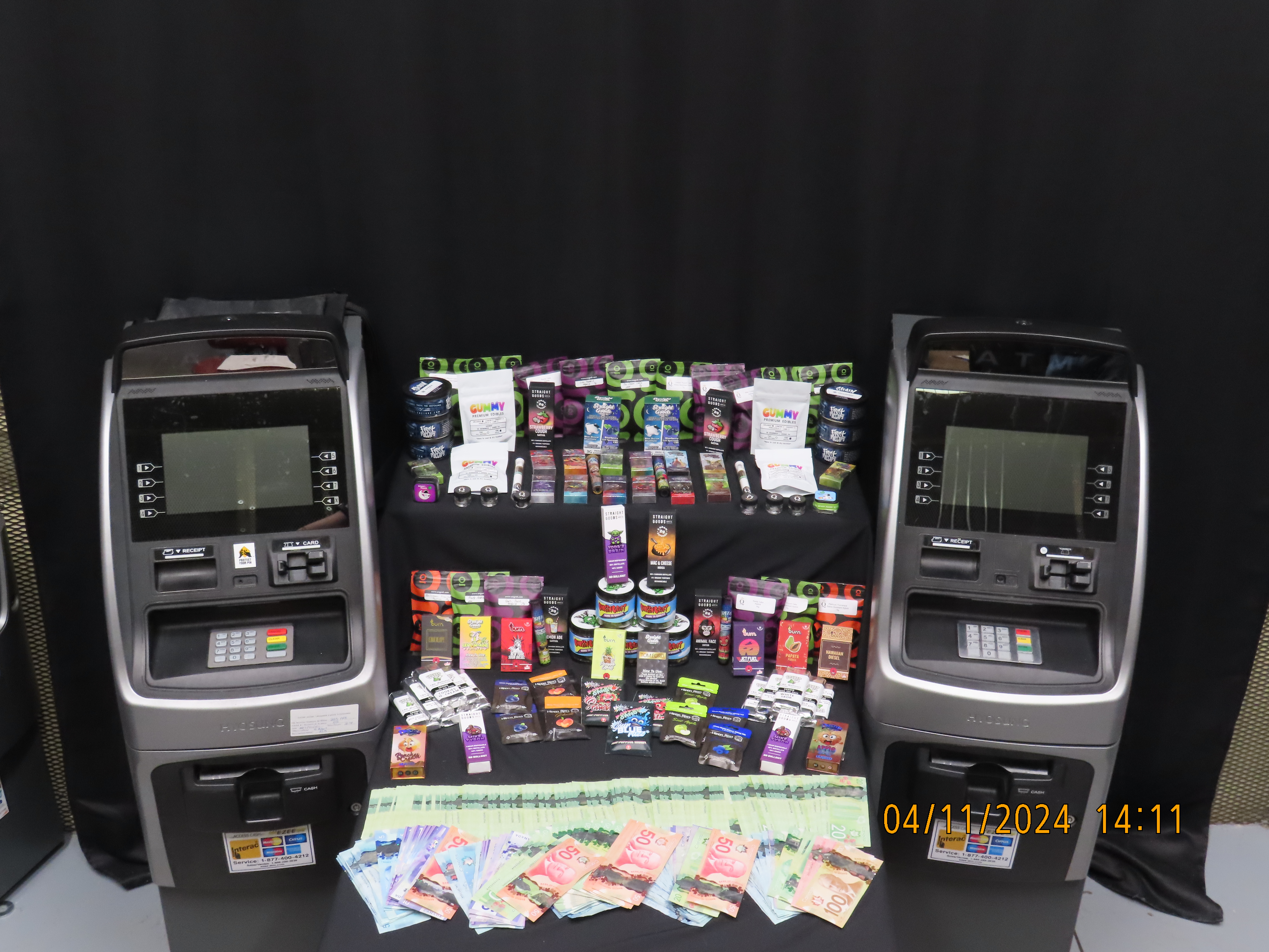 Седем души бяха арестувани след три ареста на диспансери за