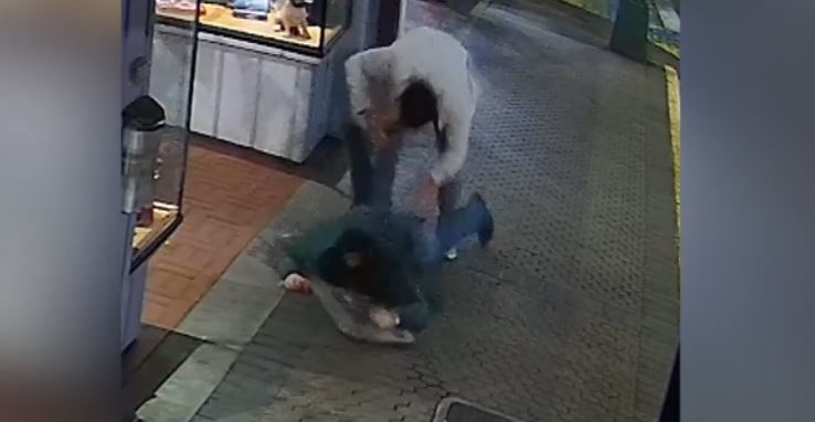 Бизнесът от Нанаймо Британска Колумбия малко се смее на мигновената