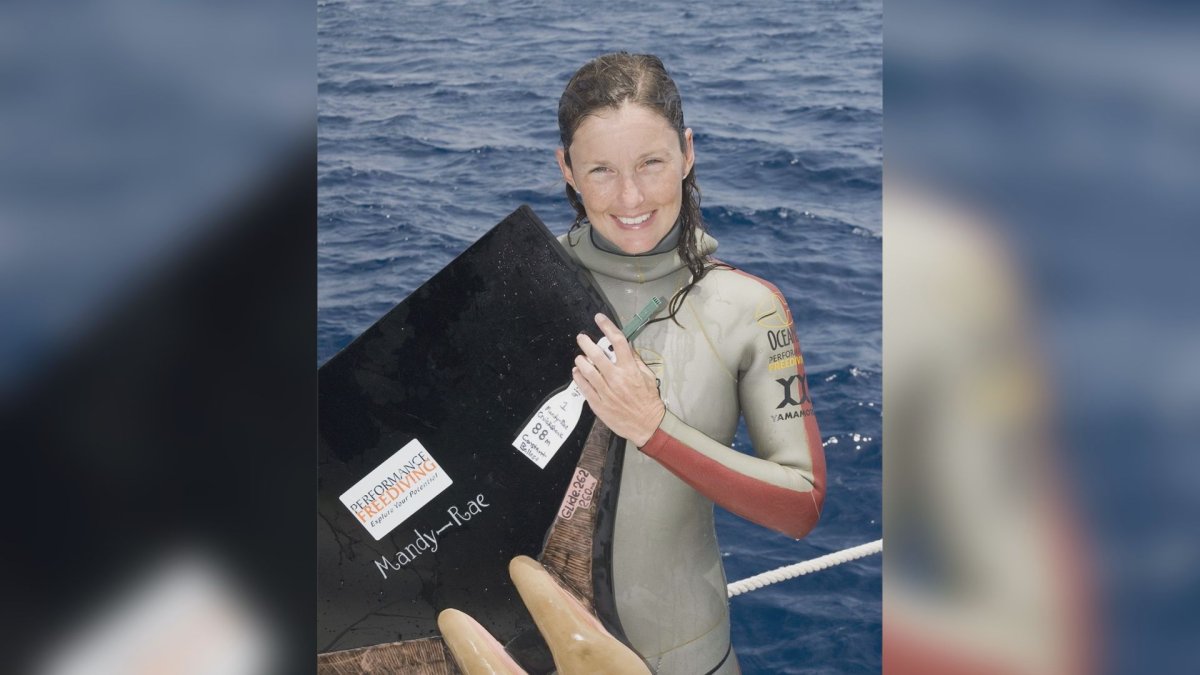 With seven world records and 13 Canadian national records, Mandy-Rae has been a freediving force to be reckoned with since 2000.