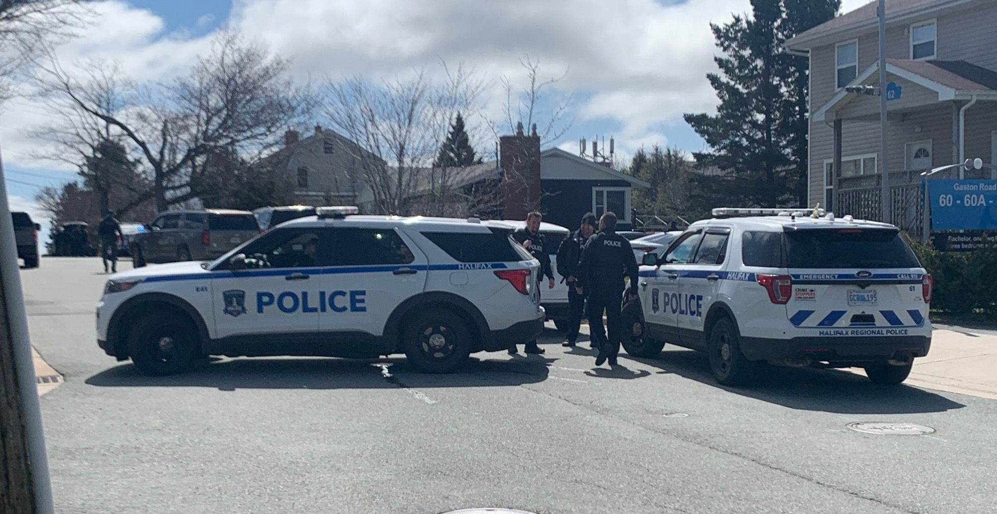 Emergency alert issued over ‘dangerous man’ with firearm in
Dartmouth