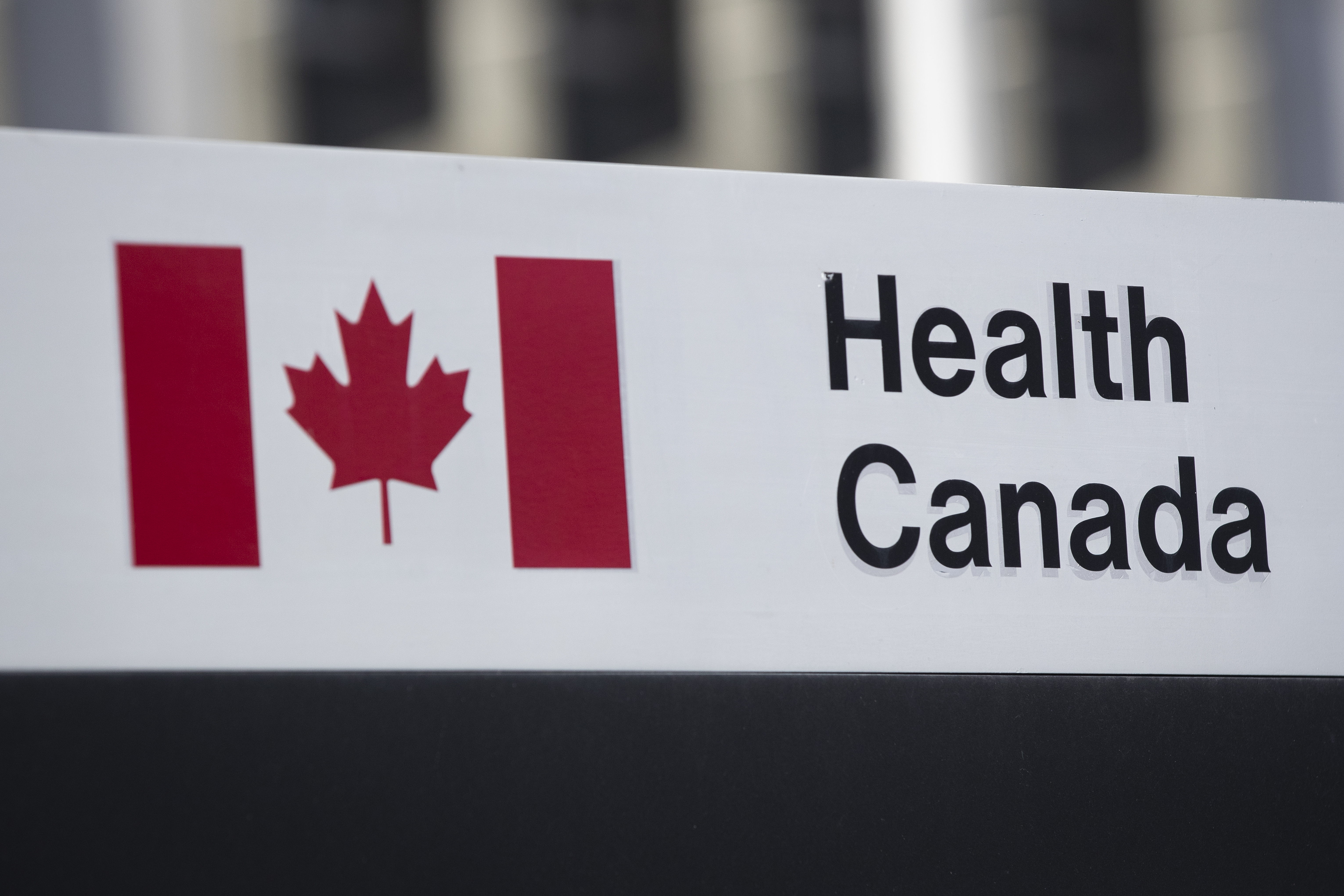 Няколко медицински устройства бяха изтеглени от Health Canada включително едно