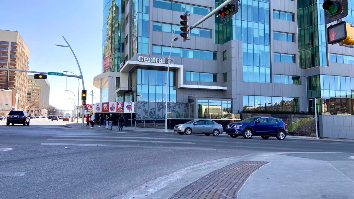 The Edmonton Police Service (EPS) is investigating a hit-and-run collision that seriously injured a pedestrian on Jasper Avenue Friday night. 