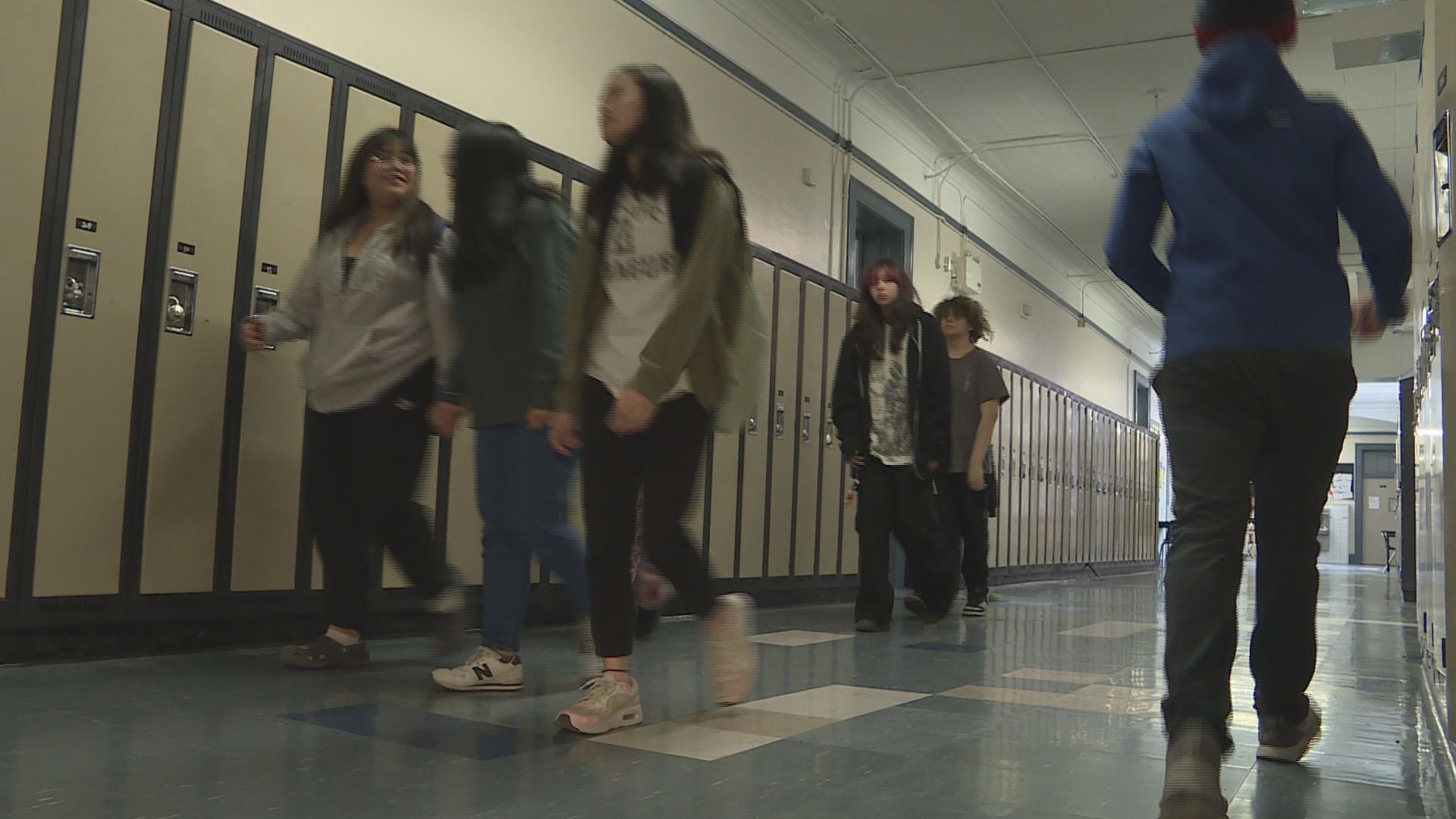 Училище в Уинипег преструктурира своя учебен ден за да се