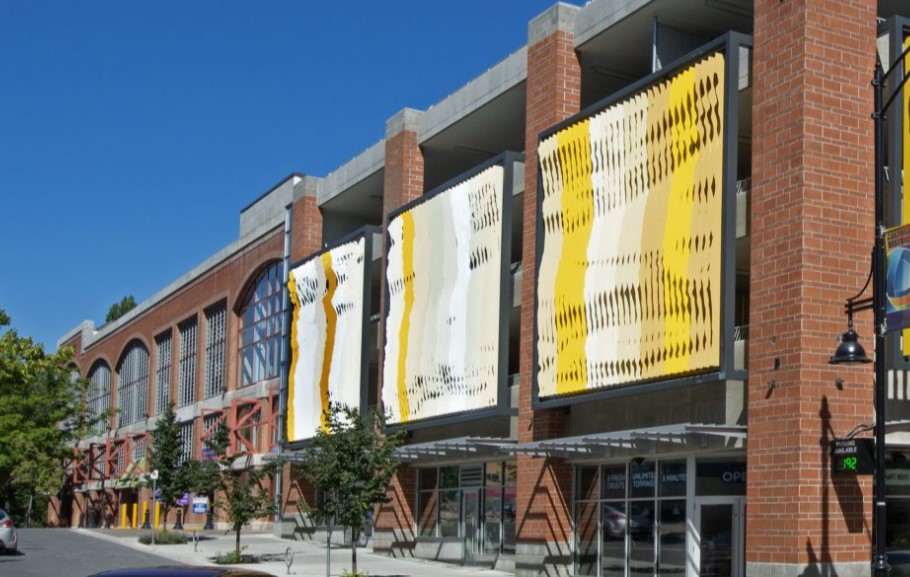 There was a small fire in Kelowna's downtown library parkade.