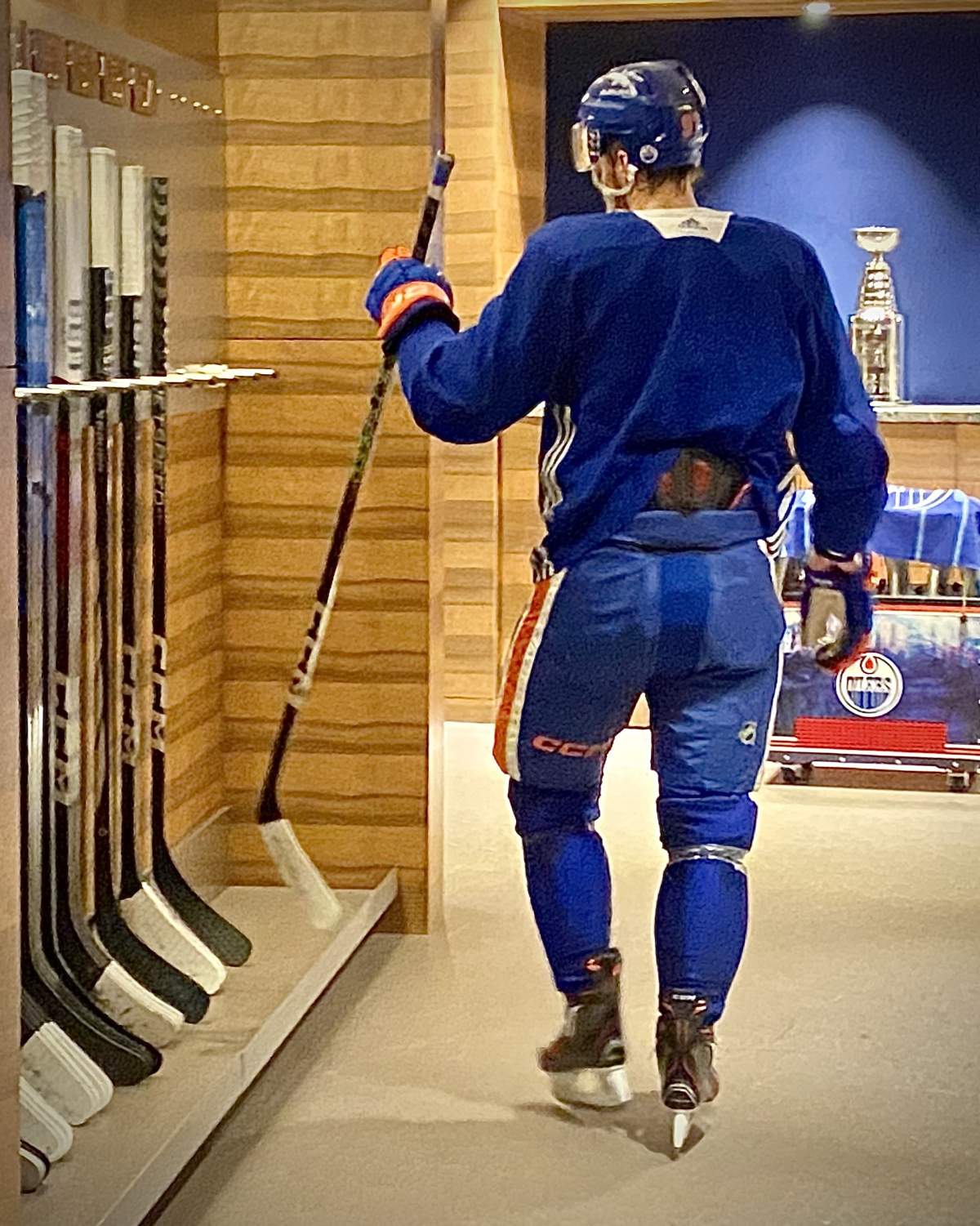 Connor McDavid walks to the locker room at Rogers Place after Edmonton Oilers practice Friday, April 12, 2024.
