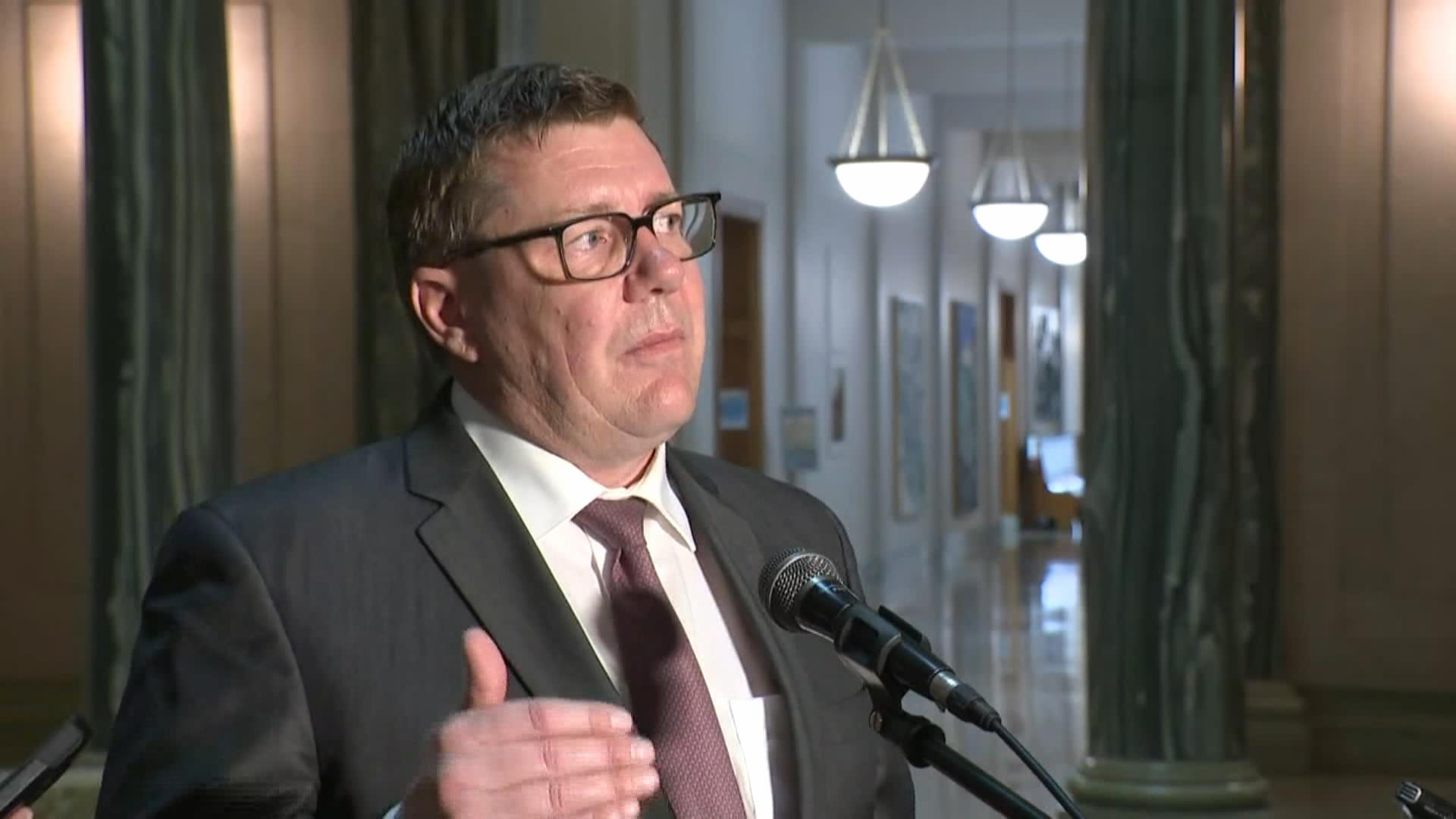 ‘A swing and a miss’: Saskatchewan premier comments on federal budget, deficit