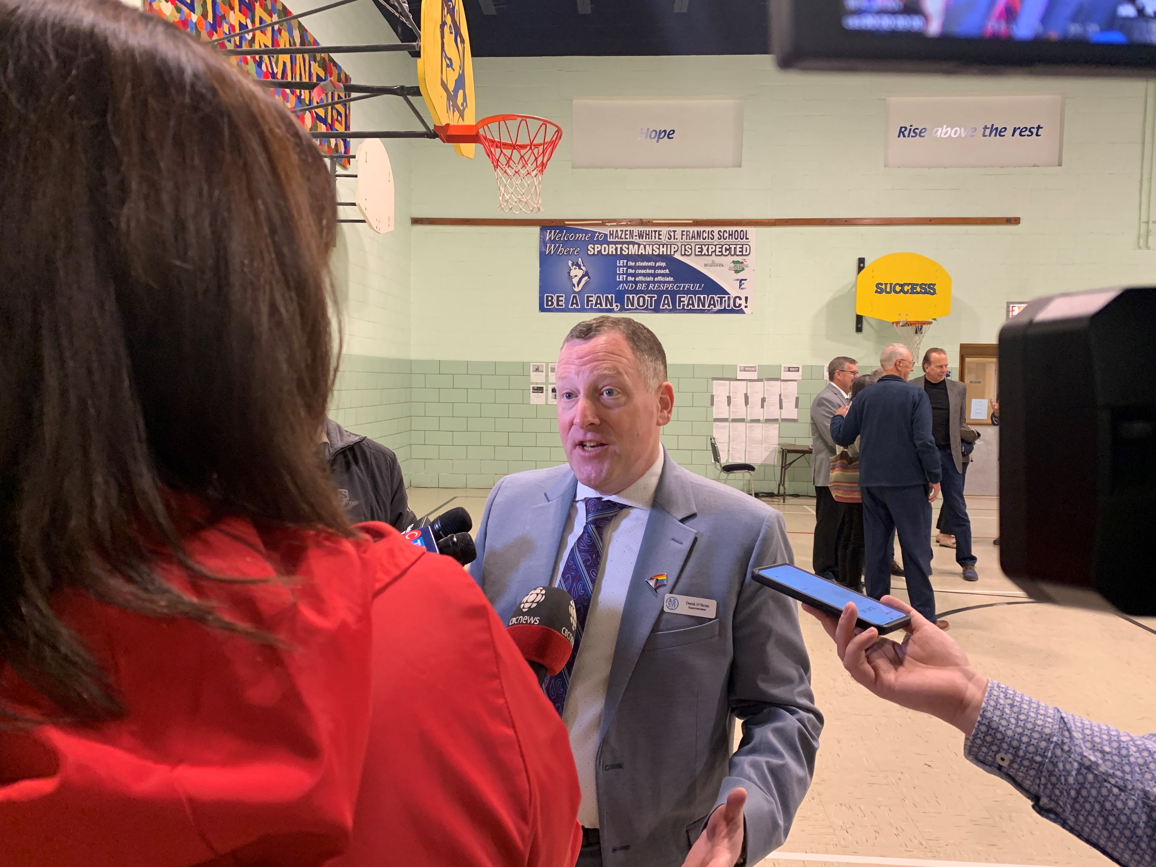 Новото училище в северния край на Сейнт Джон Нова Британия