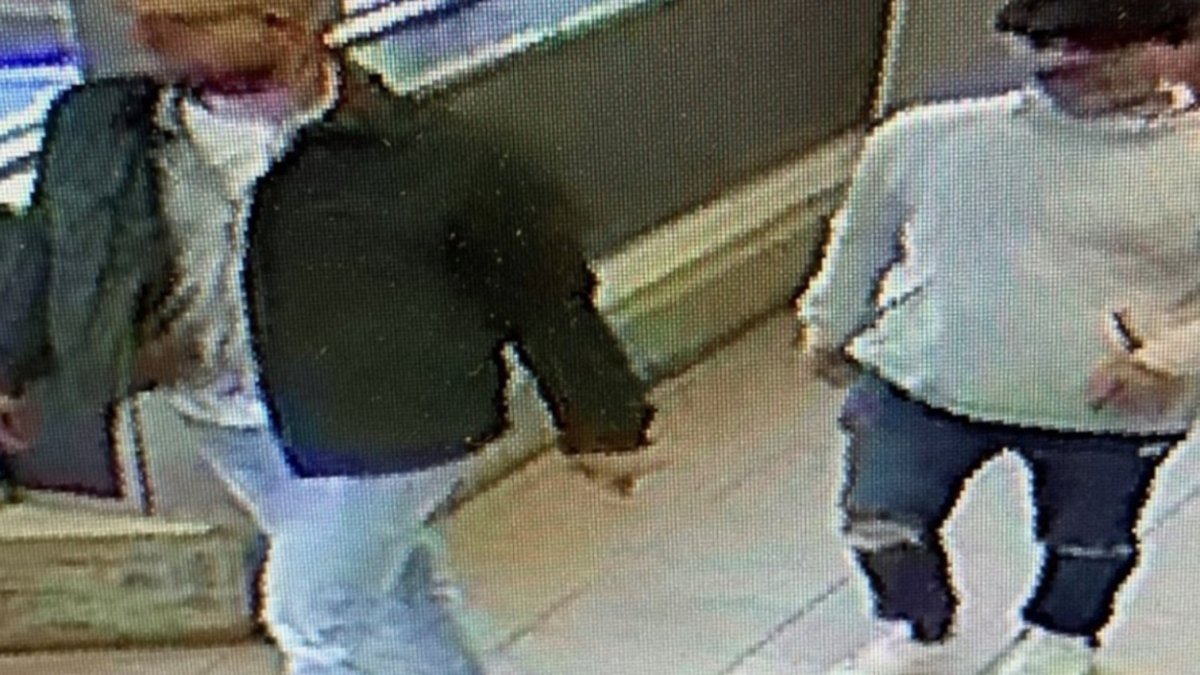 Brantford police have released surveillance photos of two suspects accused of teaming up to steal wallets from grocery store shoppers.