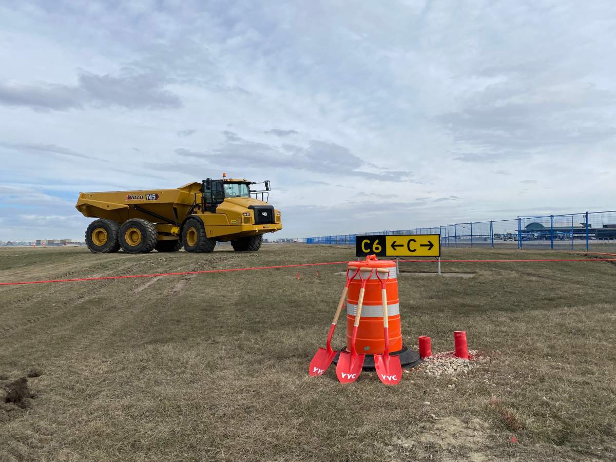 Construction of YYC runway rehabilitation project