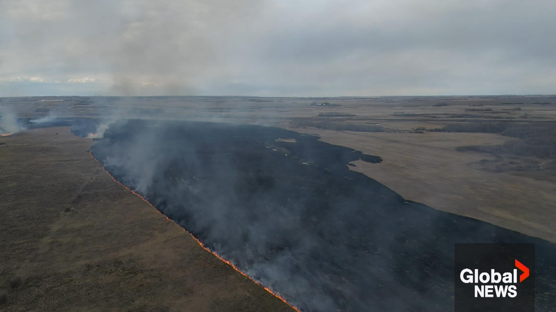 Saskatoon Fire Department talks safety around dry conditions, controlled burns