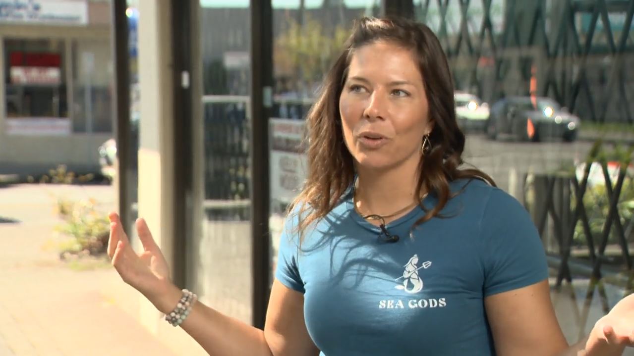 Магазин за падълборд в White Rock Британска Колумбия реши да