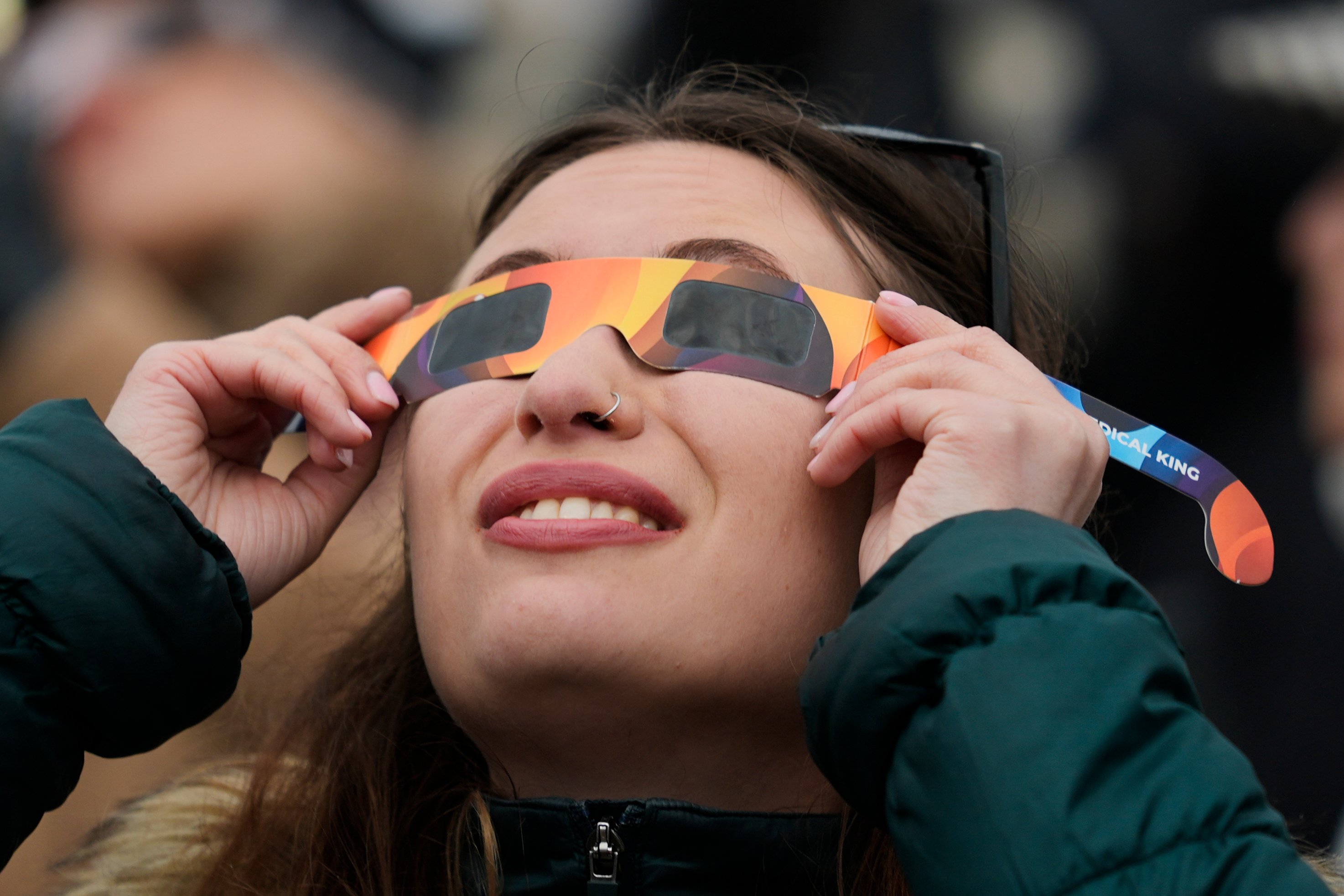Solar eclipse eye damage: More than 160 cases reported in Ontario, Quebec - Vimarsana News