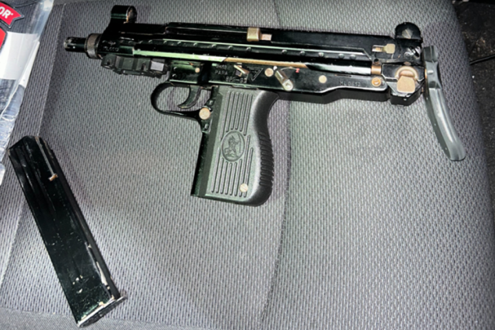 Loaded submachine gun found after impaired driving arrest in Durham Region, police say
