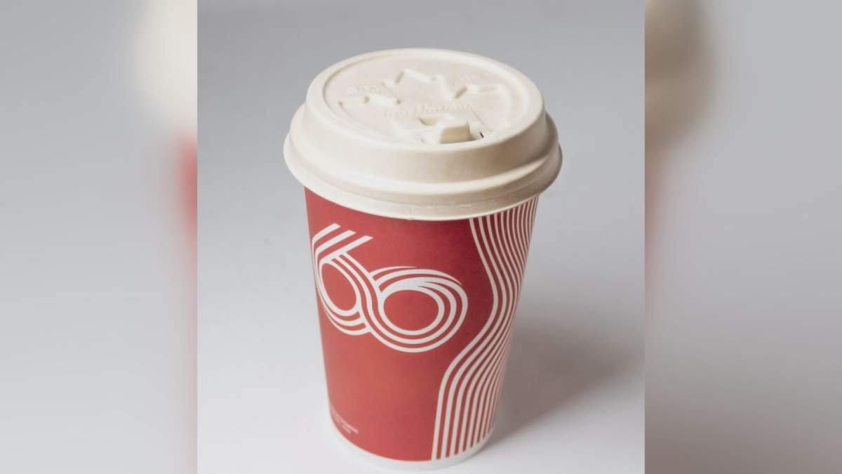 Tim Hortons testing plastic-free and recyclable hot beverage lids in select Tims restaurants in Ottawa for up to 6 weeks.