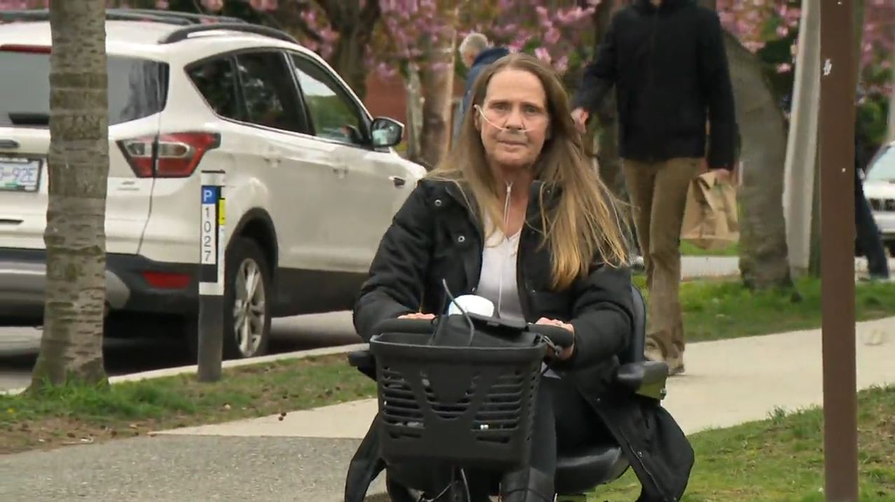 Пациент с двойна белодробна трансплантация се срещна с B C Премиерът