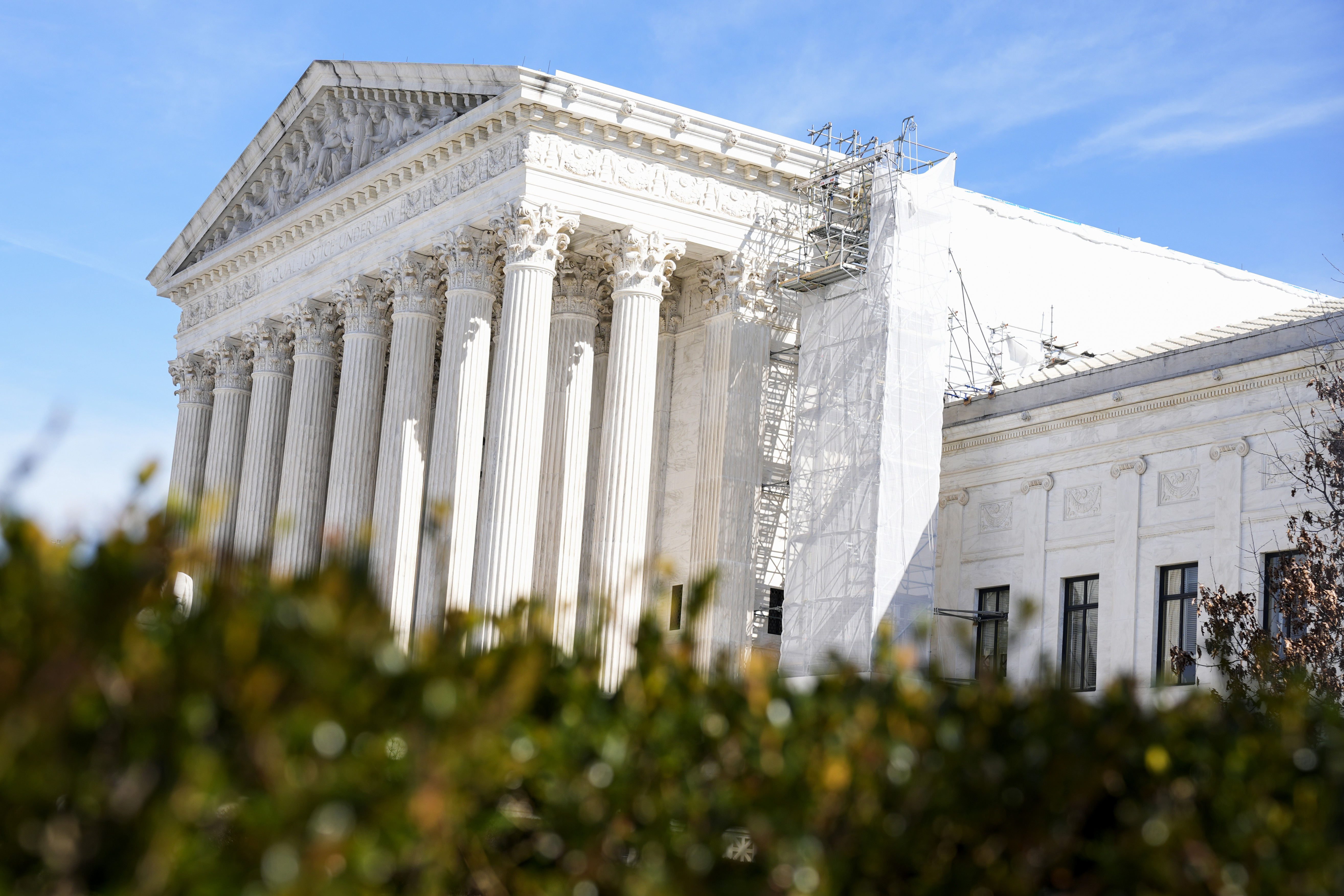 Върховният съд се съгласи в понеделник да разгледа жалба на