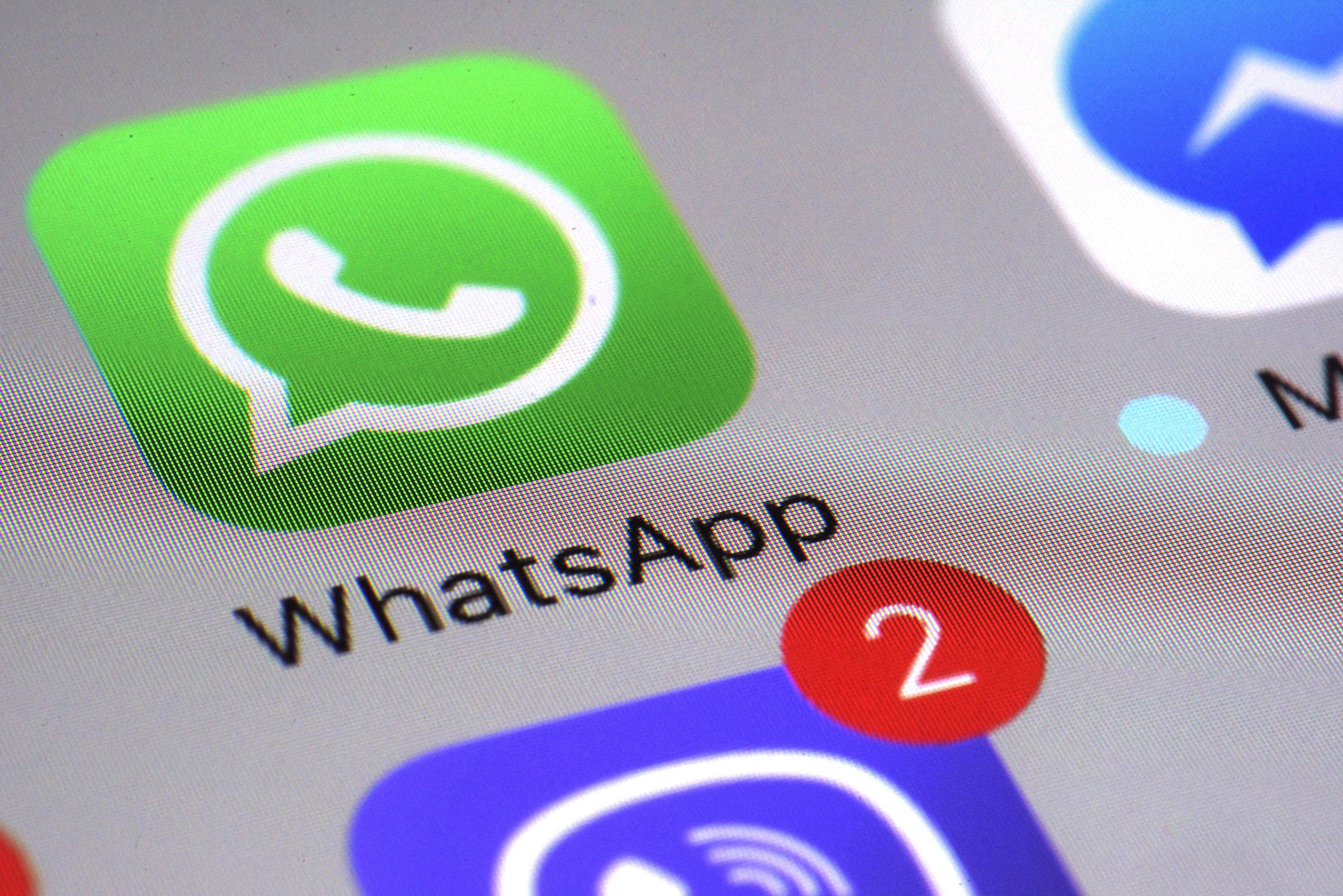 WhatsApp says it’s back online after global outage