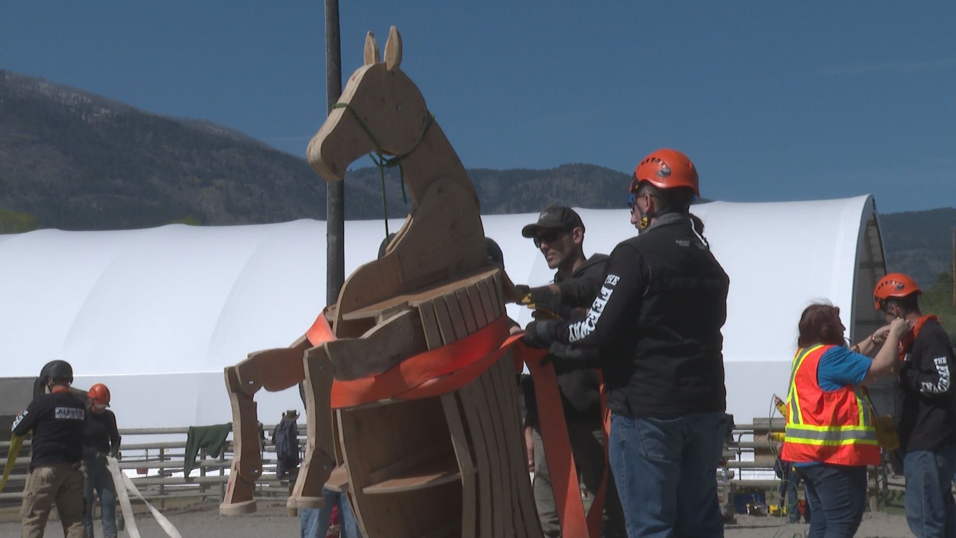 Аварийните лица трябва да бъдат подготвени за всичко включително работа