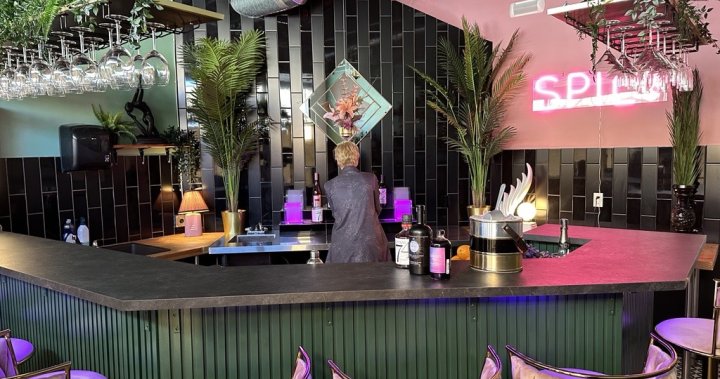 Първият безалкохолен коктейл бар в Едмънтън отваря врати в центъра