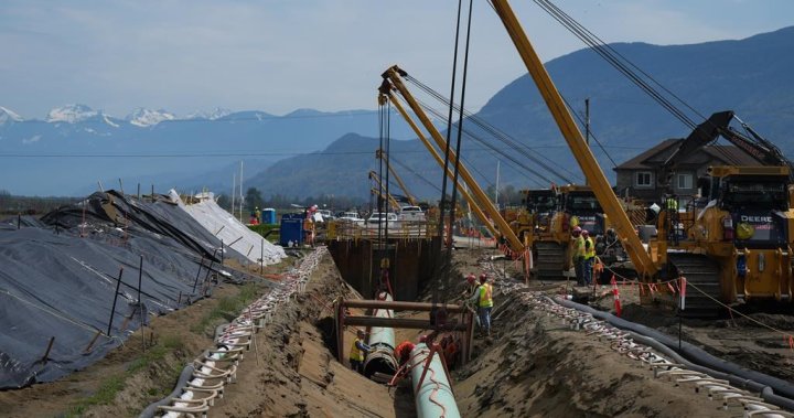 Проект за разширяване на тръбопровод Trans Mountain на стойност 34 милиарда долара се отваря след години на строителство