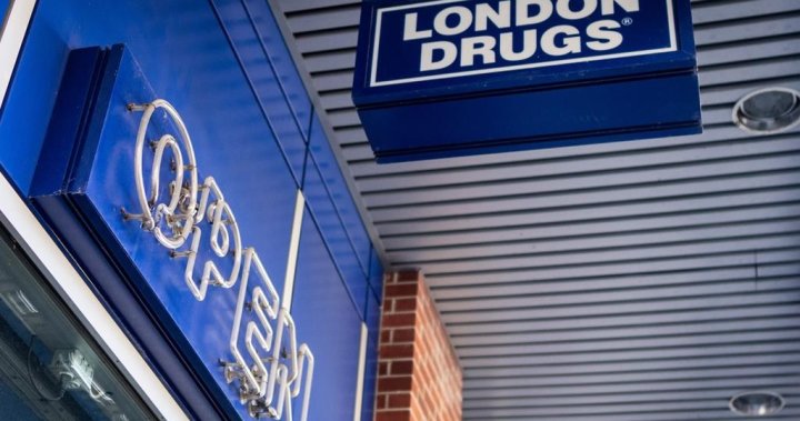 Всички магазини на London Drugs в Западна Канада се очаква