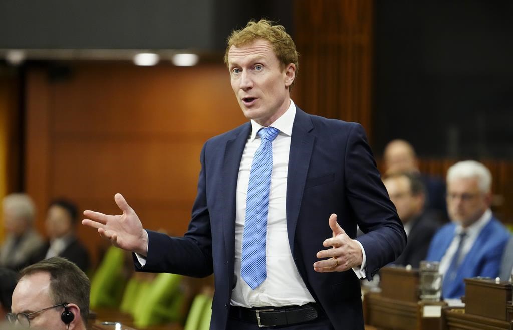 пакистански мъж арестуван в Квебек тъй като той се твърди