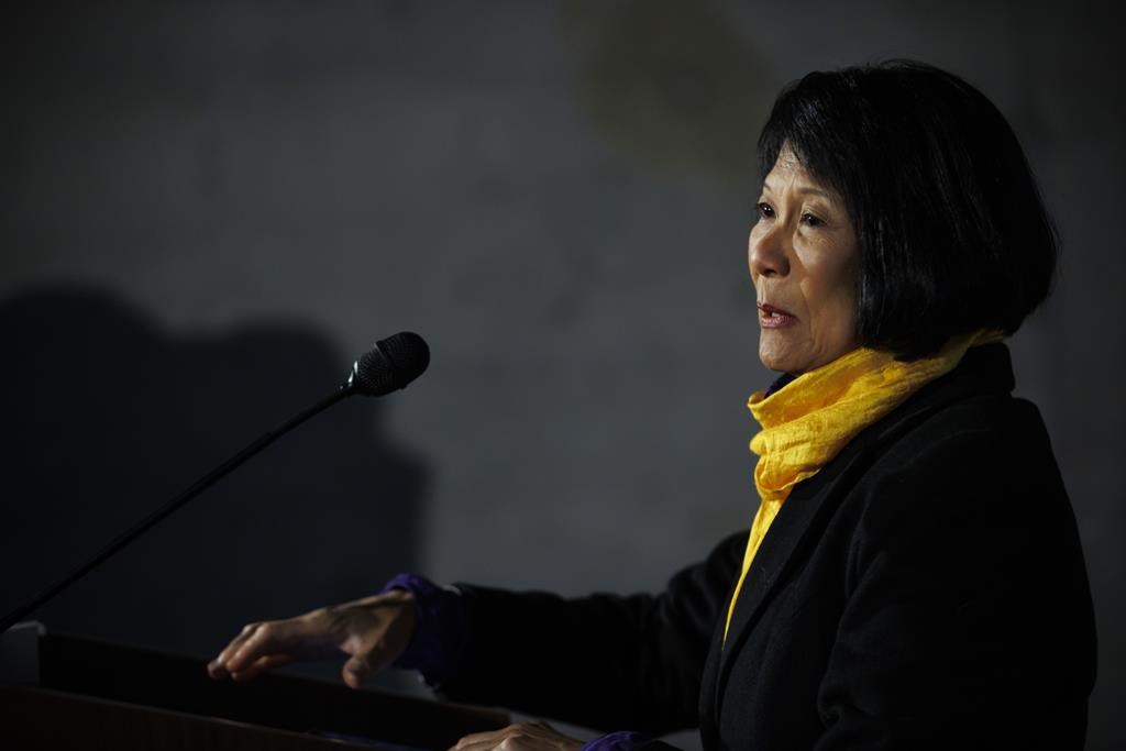 Кметът на Торонто казва че е решила да не присъства