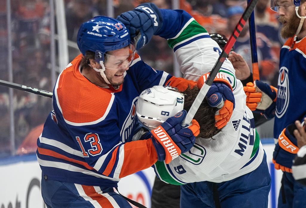 През целия сезон Ванкувър Канъкс проповядват устойчивост Сега идва крайният тест След неприятна