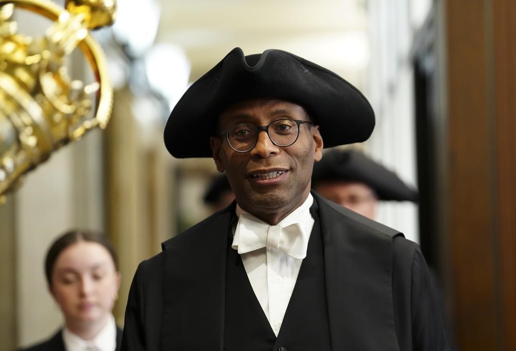 Либералната партия се извини на председателя Грег Фъргюс във вторник