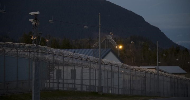 Смъртните случаи на затворници в затворите се увеличават през последното десетилетие, казва Coroners Service