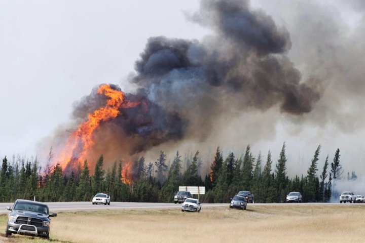Canadian telecoms work on strengthening networks amid growing wildfire activity