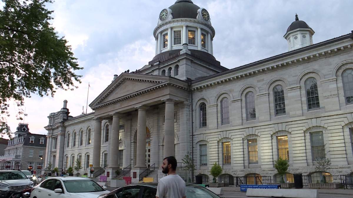 Queen’s Family Health Team awarded $100,000 grant by Kingston to connect 1,200 patients to primary care, boosting access and reducing unattached patient numbers citywide.