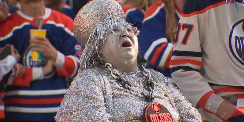 Oilers defend Formenton signing as superfan 'Mama Stanley' withdraws support