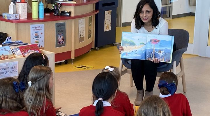 Авторката на детска книга от Калгари Мария Марианаягам насърчава момичетата