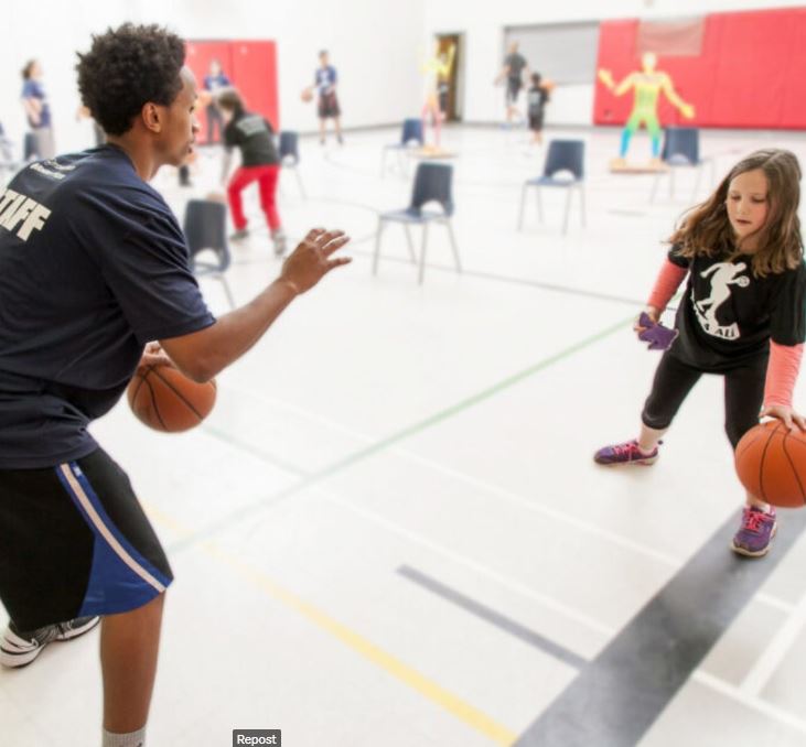 Guelph basketball program among 51 recipients of local United Way funding - image