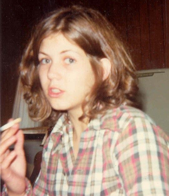 Alberta RCMP have linked the 1970s death of Barbara MacLean, 19, to Gary Allen Srery, an American who died in an Idaho prison in 2011.