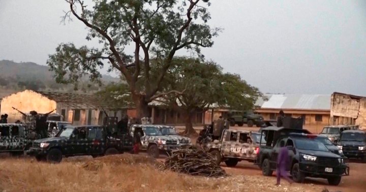 Нигерийските сили спасиха стотици, предимно жени и деца, от Боко Харам