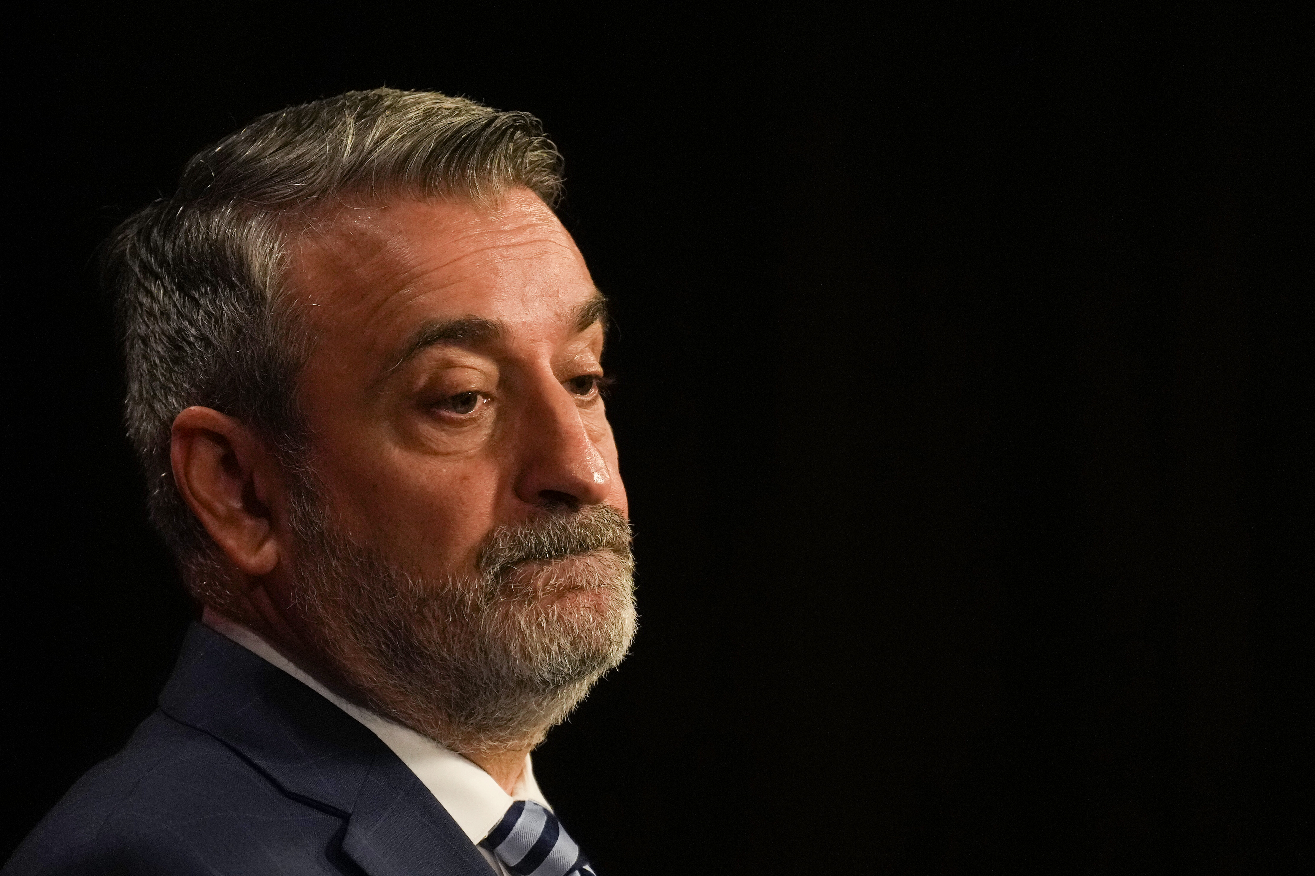 Министърът на жилищното настаняване на Онтарио казва че винаги е